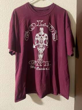 Vintage Gold's Gym West Covina Graphic T-Shirt Burgundy
